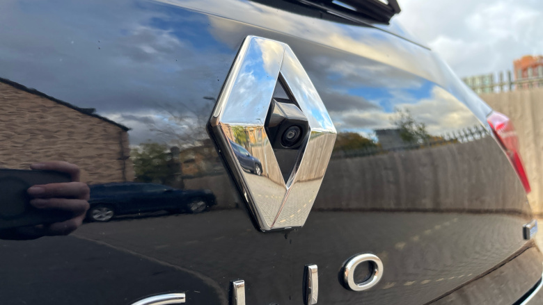 Renault Clio 1.6 E-TECH Hybrid 140 RS Line 5dr Auto Hybrid Hatchback